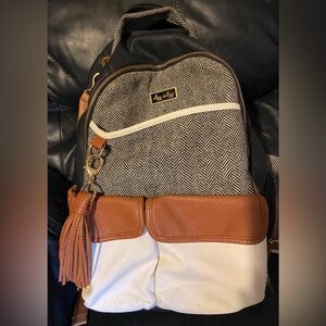 Itzy ritzy boss diaper bag